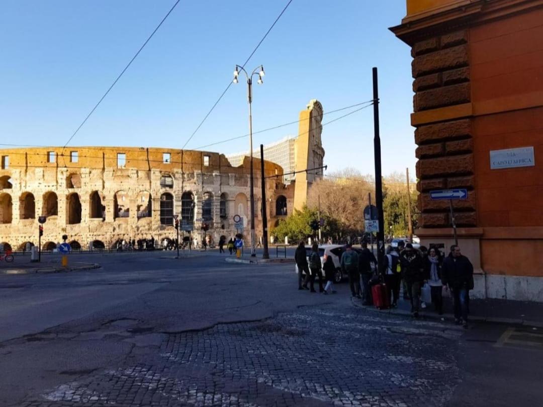 The White Colisseum Daire Roma Dış mekan fotoğraf